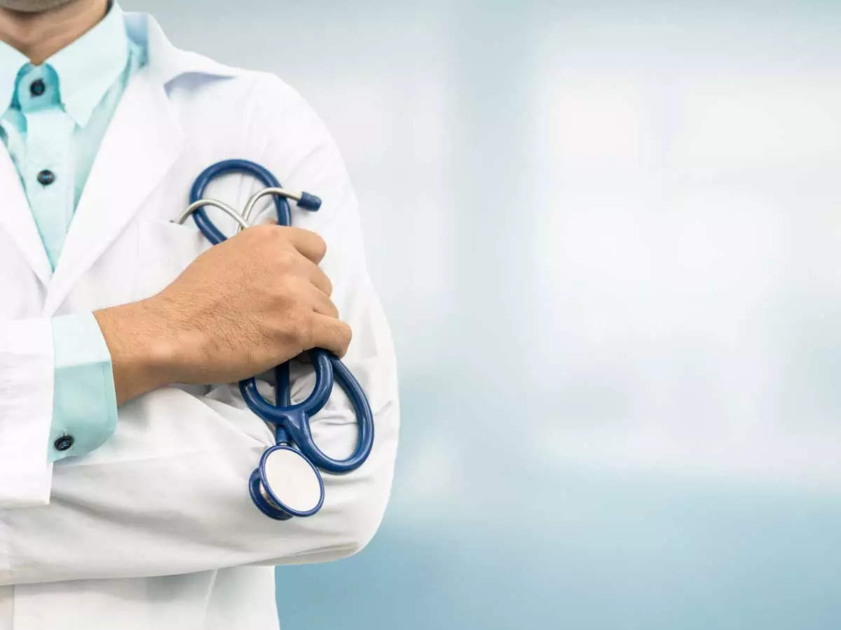 Why isn't healthcare a major electoral issue in India?