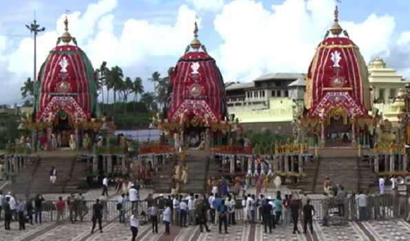 Amidst covid restrictions, curfew, lock down Trinity of Sri Jagannath temple begins nine-day sojourn