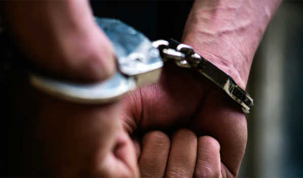 Two drug peddlers arrested in Baramulla