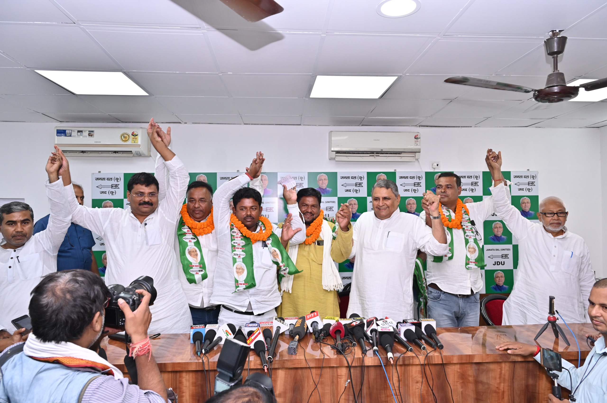 Modi government is suppressing the voice of opposition by using central agencies: Umesh Singh Kushwaha