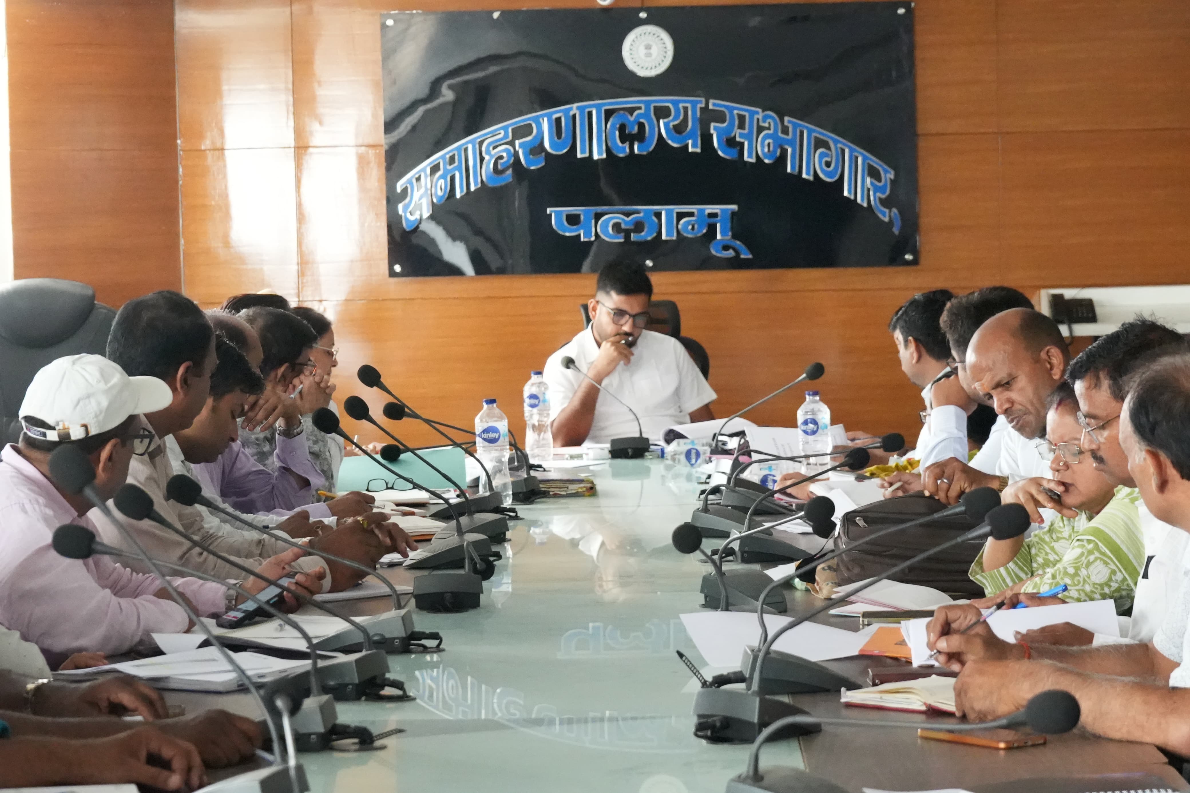 DC Palamu Reviews Education Department Schemes and School Management
